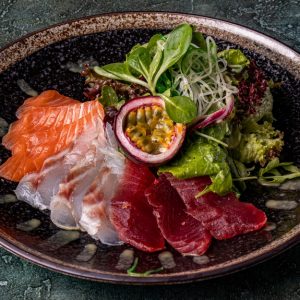 Sashimi Salad